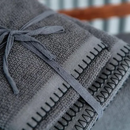 Διαμέρισμα I D'a Charming Penthouse - View- Como- House-130 Mt-2 Double Bedrooms And 2 Double Bathrooms A Spacious Living Room-full Equipped Kitchen-private Garden And Terrace-private Covered Parking